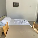 Mario * Ksamil